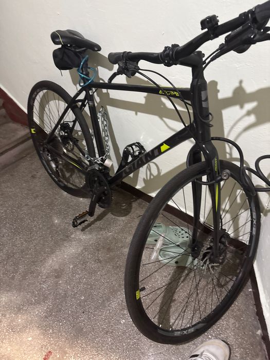 Vând bicicletă Giant