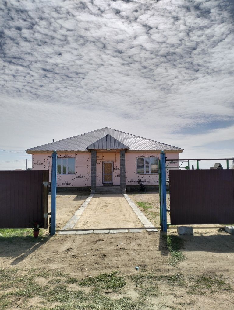 Продам дом в с. Жетекши