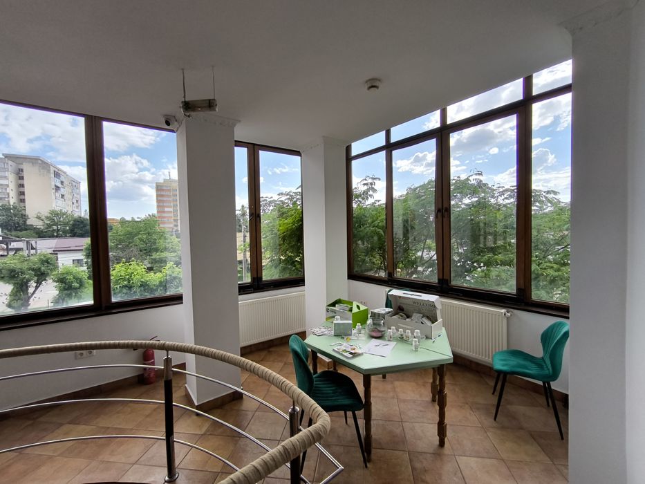 Spatiu comercial in zona Valea Roșie