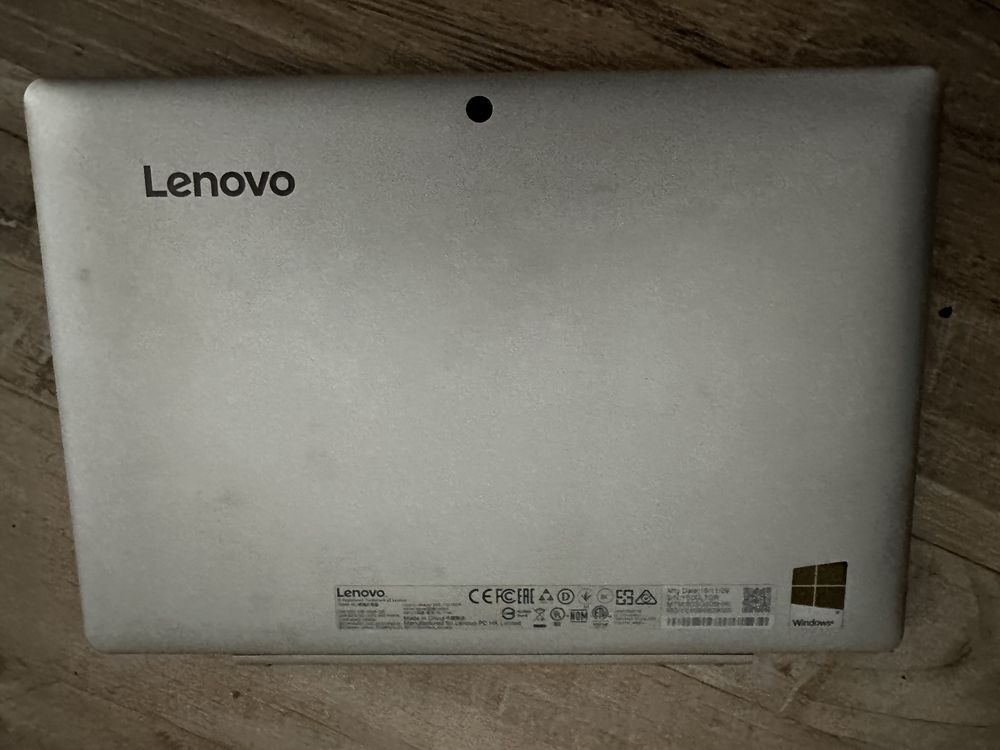 Lenovo Ideeapad miix 310  tableta/Pc