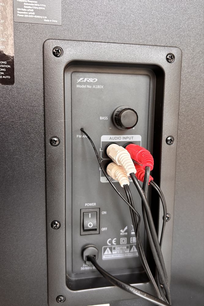 Мощна аудио система F&D A180X - RMS 42W