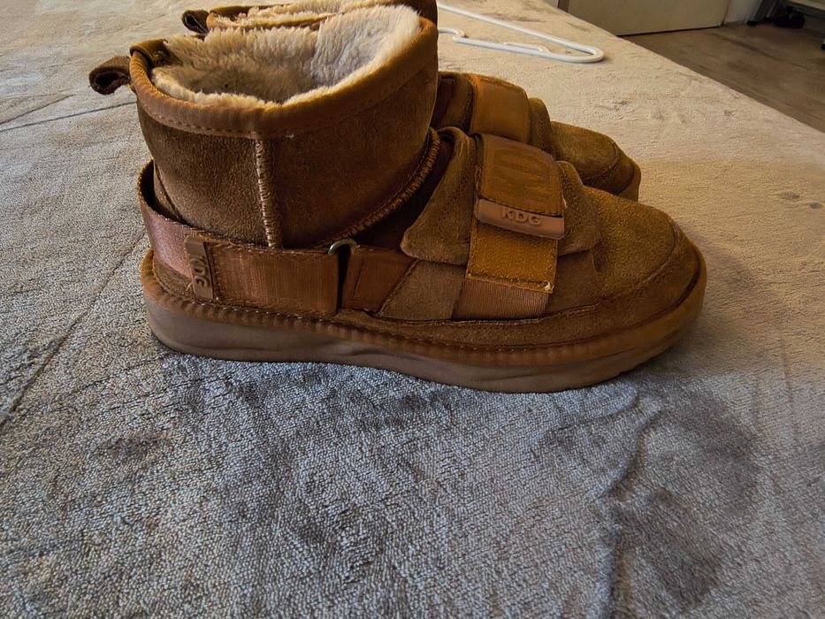 Обувки номера 38