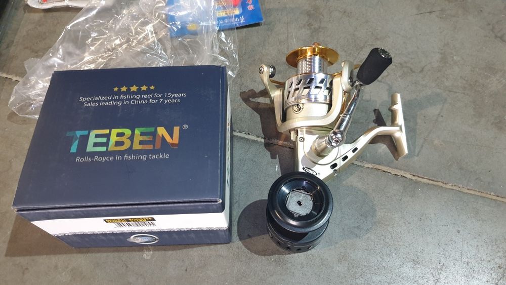 НОВА!!!Въдица комплект с макара 6000, корда и капани.