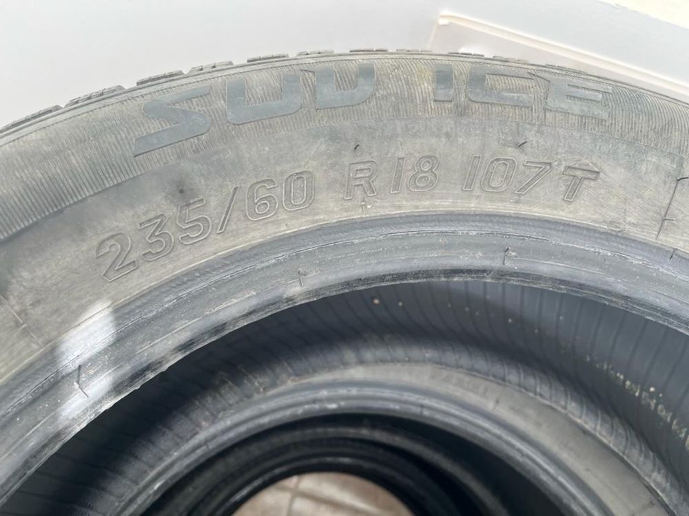 Продается автошины размер  235/60 R 18 107 T