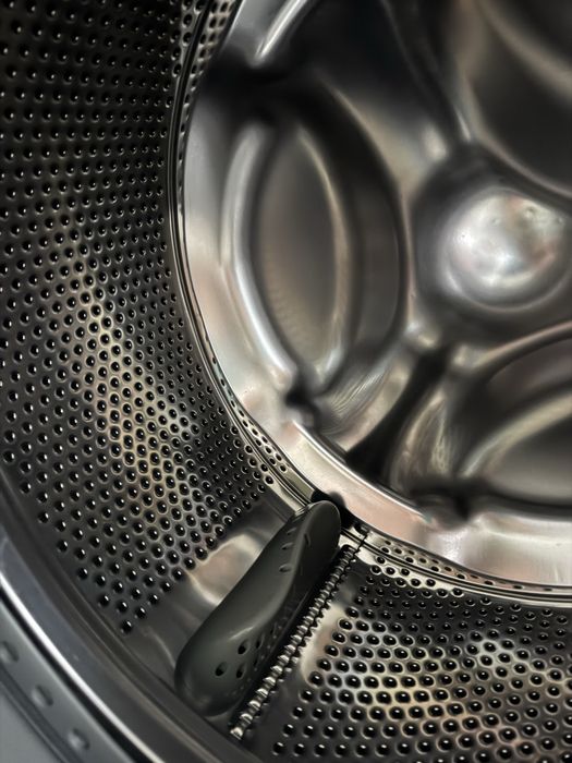 Пералня със сушилня Electrolux за вграждане