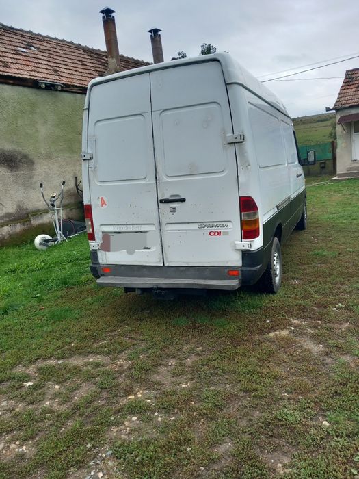 Vând mercedez sprinter