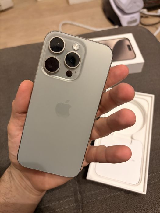 Vand Iphone 15 Pro Natural Titanium