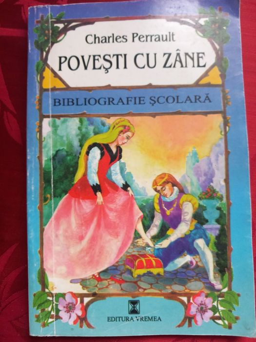 Povești cu zâne de Charles Perrault.