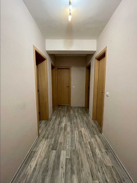 Дава се под наем Тристаен апартамент в София, Бъкстон - 100 кв.м за 850 € - Снимка #4