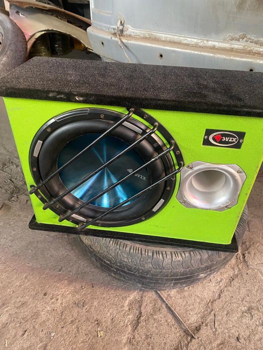 Продам саб в хорошем состоянии