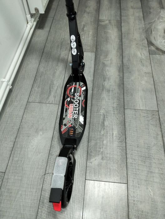 Trotineta scooter urban noua
