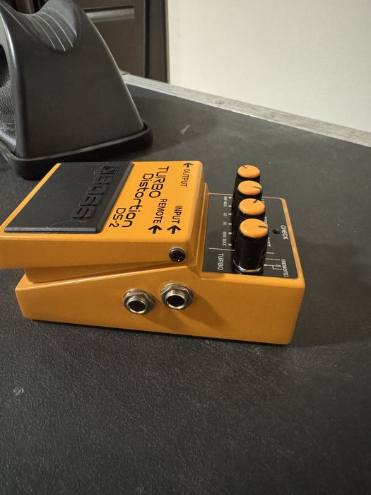 Pedala Boss DS-2 Distortion