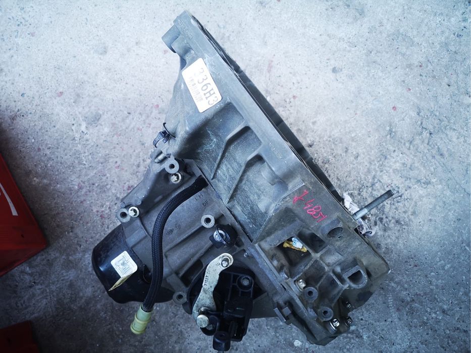 Cutie viteze dacia logan 336H3