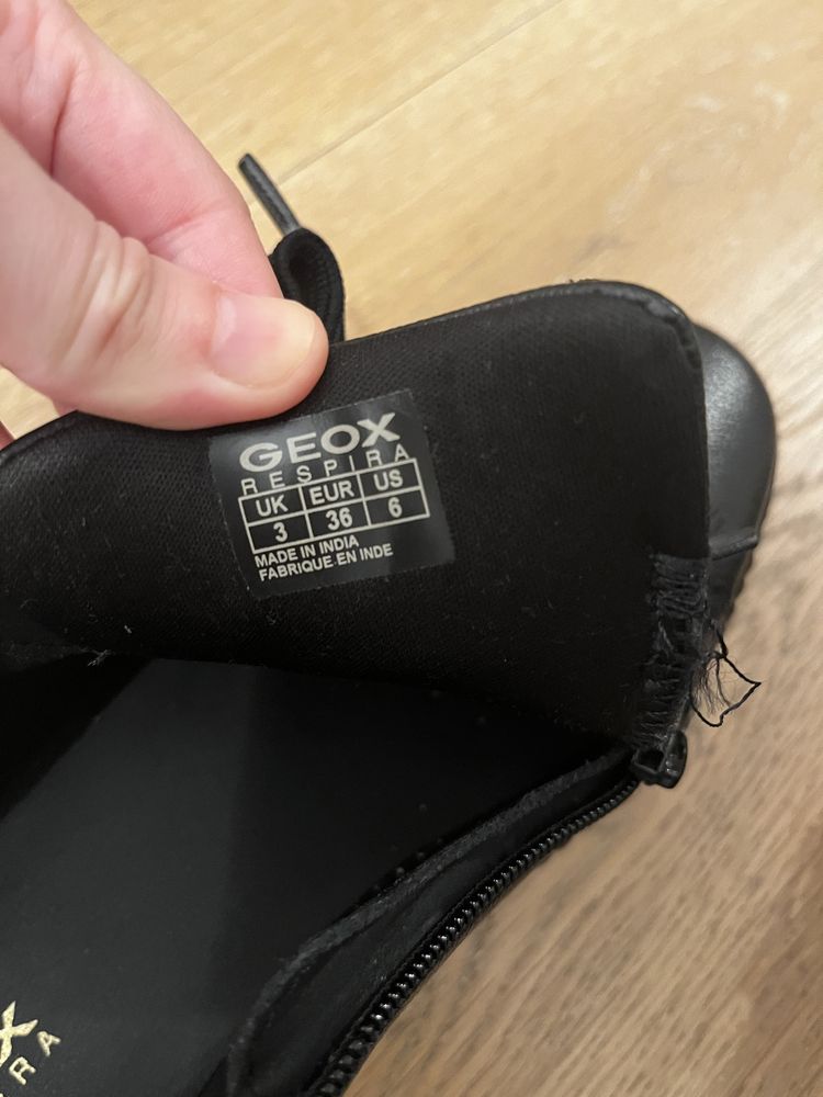Pantofi de dama Geox
