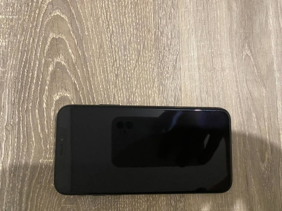 Обменяю iphone xs на 11 про с моей дп.