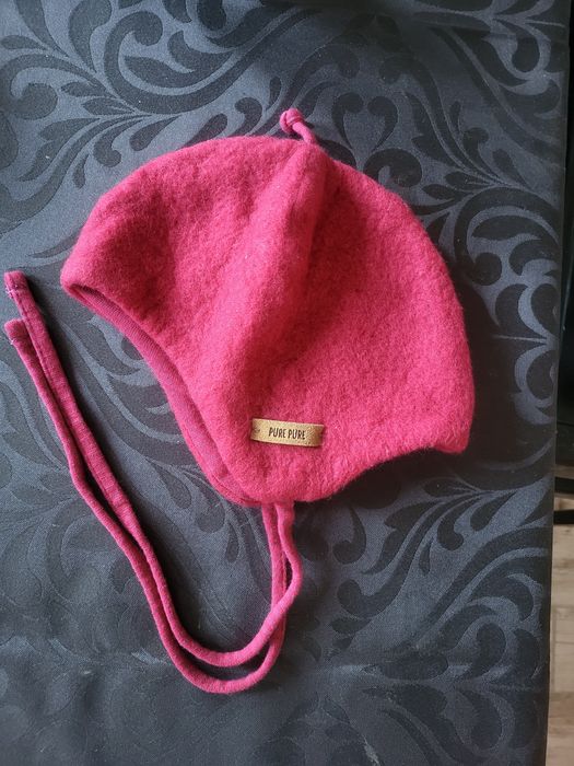 Caciula Pure pure, mar