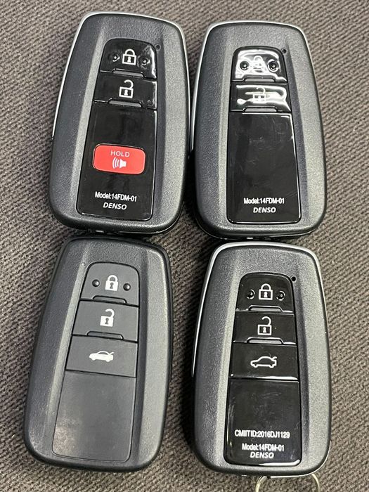 Тойота Королла Камри Land Cruiser  Вскрытие авто Ремонт замок зажигани