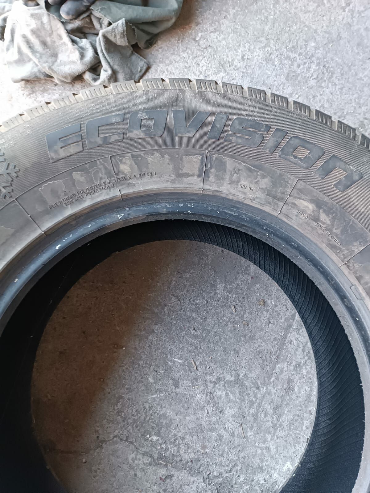 Шины зимние 265/70/R 17 б/у