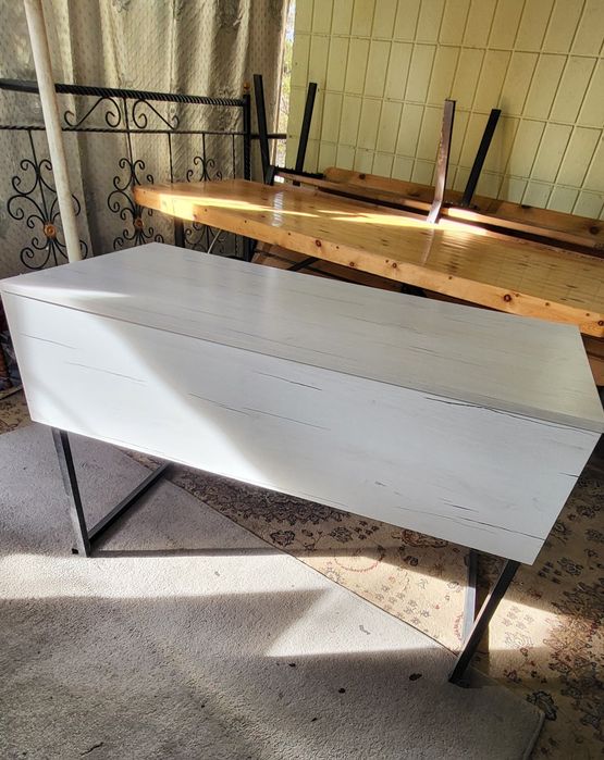 Парта  продаётся