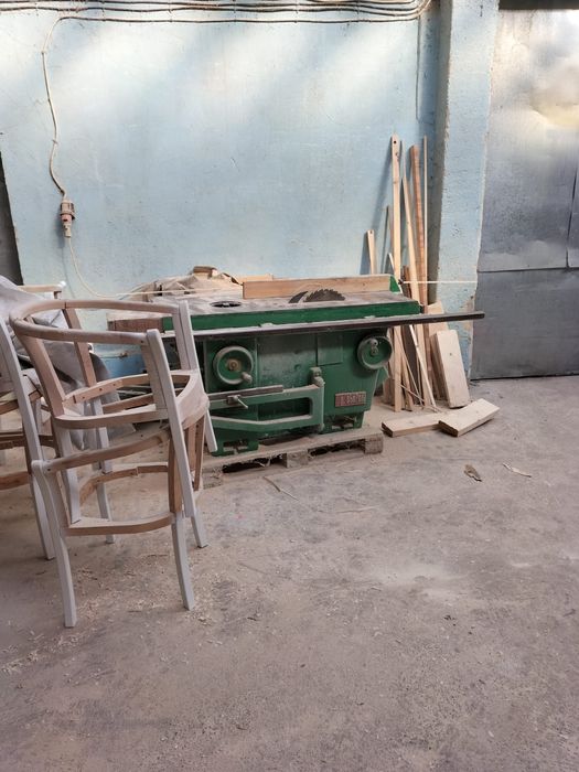 Circular,masina de șlefuit,de mortezat,abricht,banzic,presa hidraulica