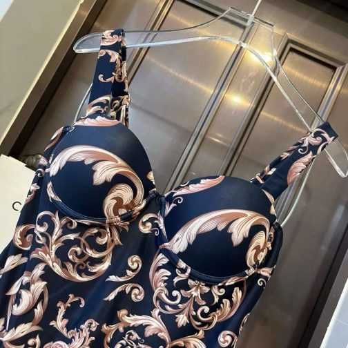 Costume de baie pentru femei de Versace 0200