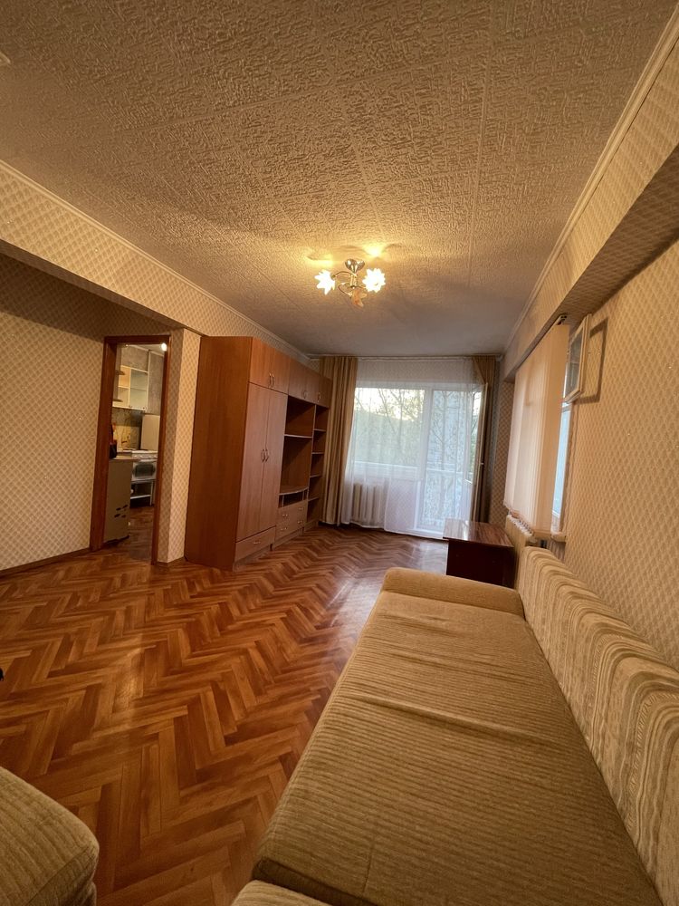 Сдается 1 ком. квартира, р-н центр. рынка