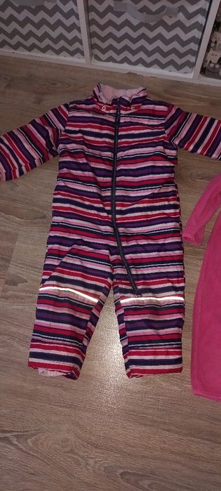 Продам комбинезон на осень