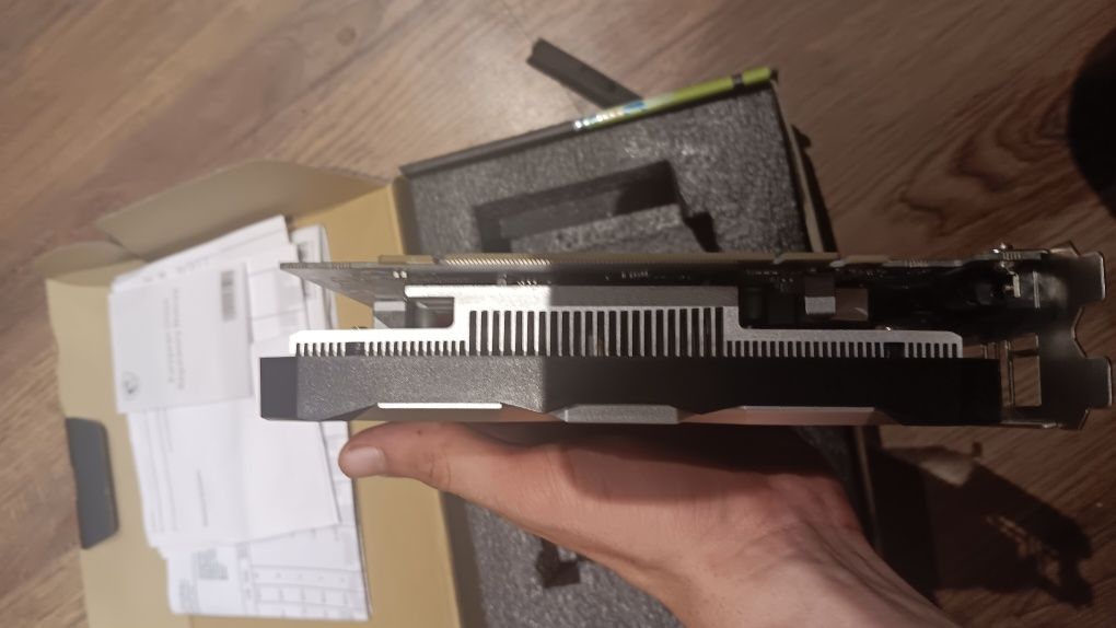 MSI GTX 1650 4GB (defect)
