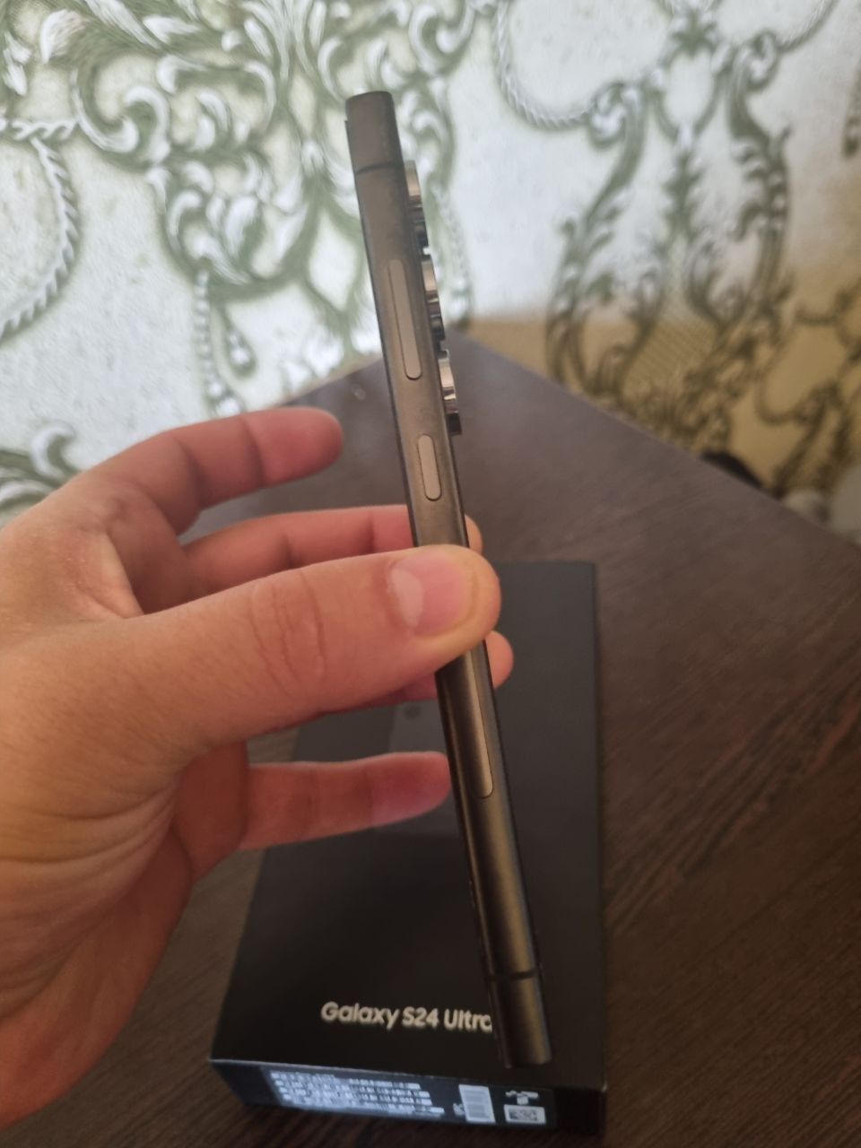 Samsung Galaxy s24 ultra 12-512