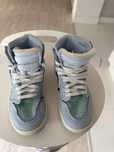 Adidasi Air Jordan 1 Mid Blue