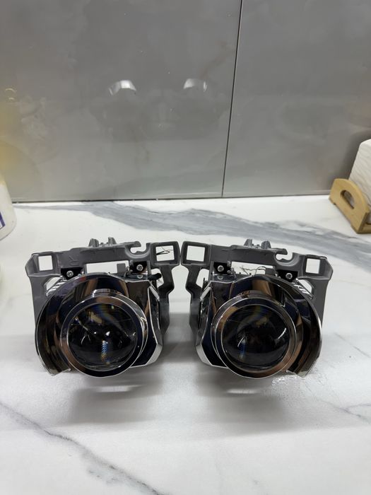 Оригинальные модуль фар Камри 75 еврпейца