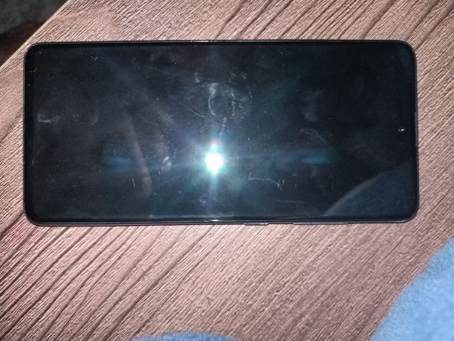 Продам а51 самсунг