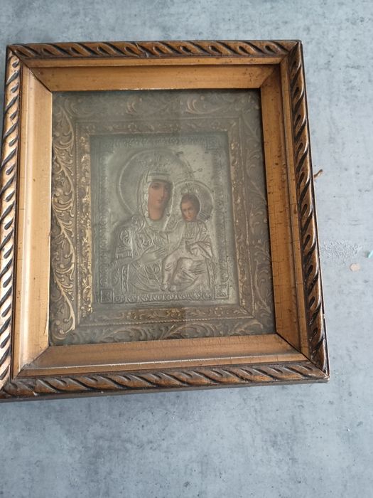 Icoana Maicii Domnului  cu Pruncul