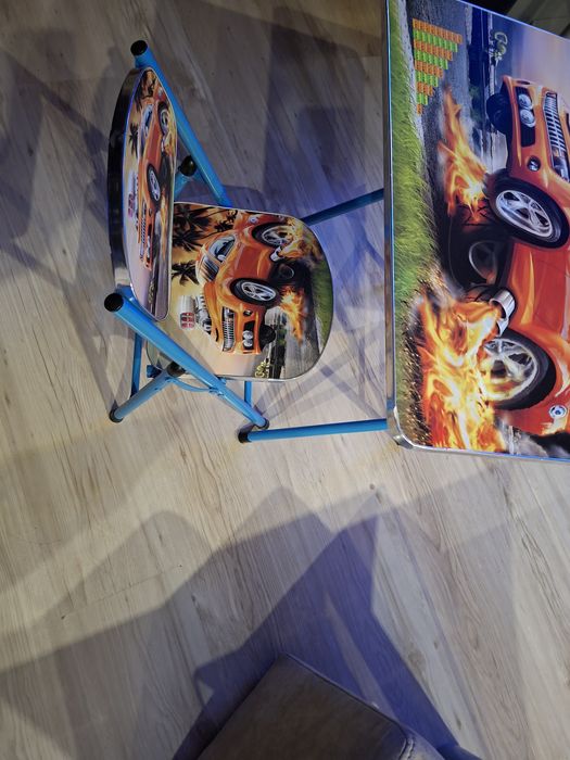 Детска маса и столче