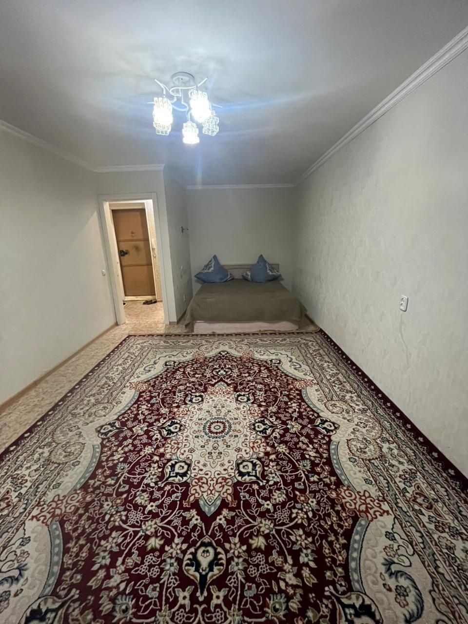 Продаётся 1 комн, 7 школа