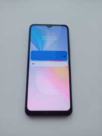 Продам телефон Vivo Y21