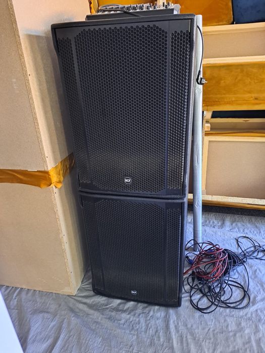 Basi SUB 8003 AS II RCF SUBWOOFER ACTIV - 2 bucati