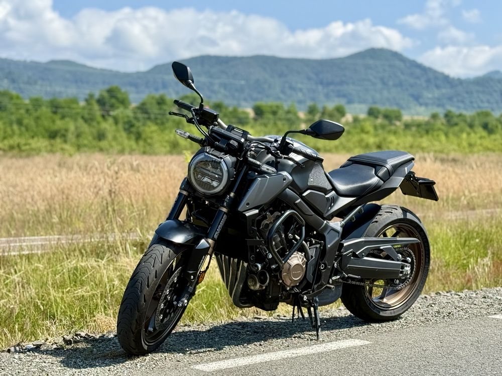 Honda CB650R 2021