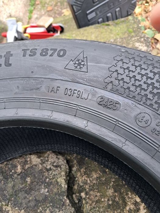 Гуми CONTINENTAL WinterContact TS 870 195/65 R15