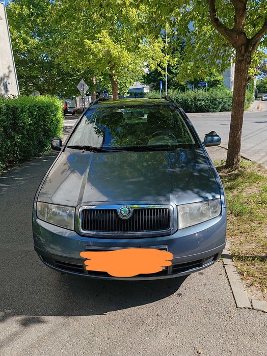 Vând Skoda fabia