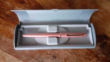 писалка Пеликан Peliкan розов металик в кутия