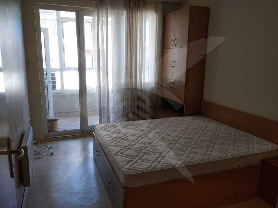 Дава се под наем Двустаен апартамент в Варна, ВИНС - 60 кв.м за 400 € - Снимка #3