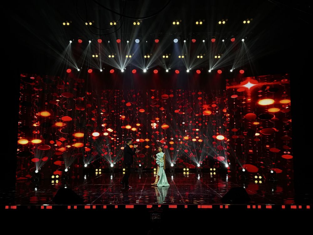 LED screen (лэд экран)