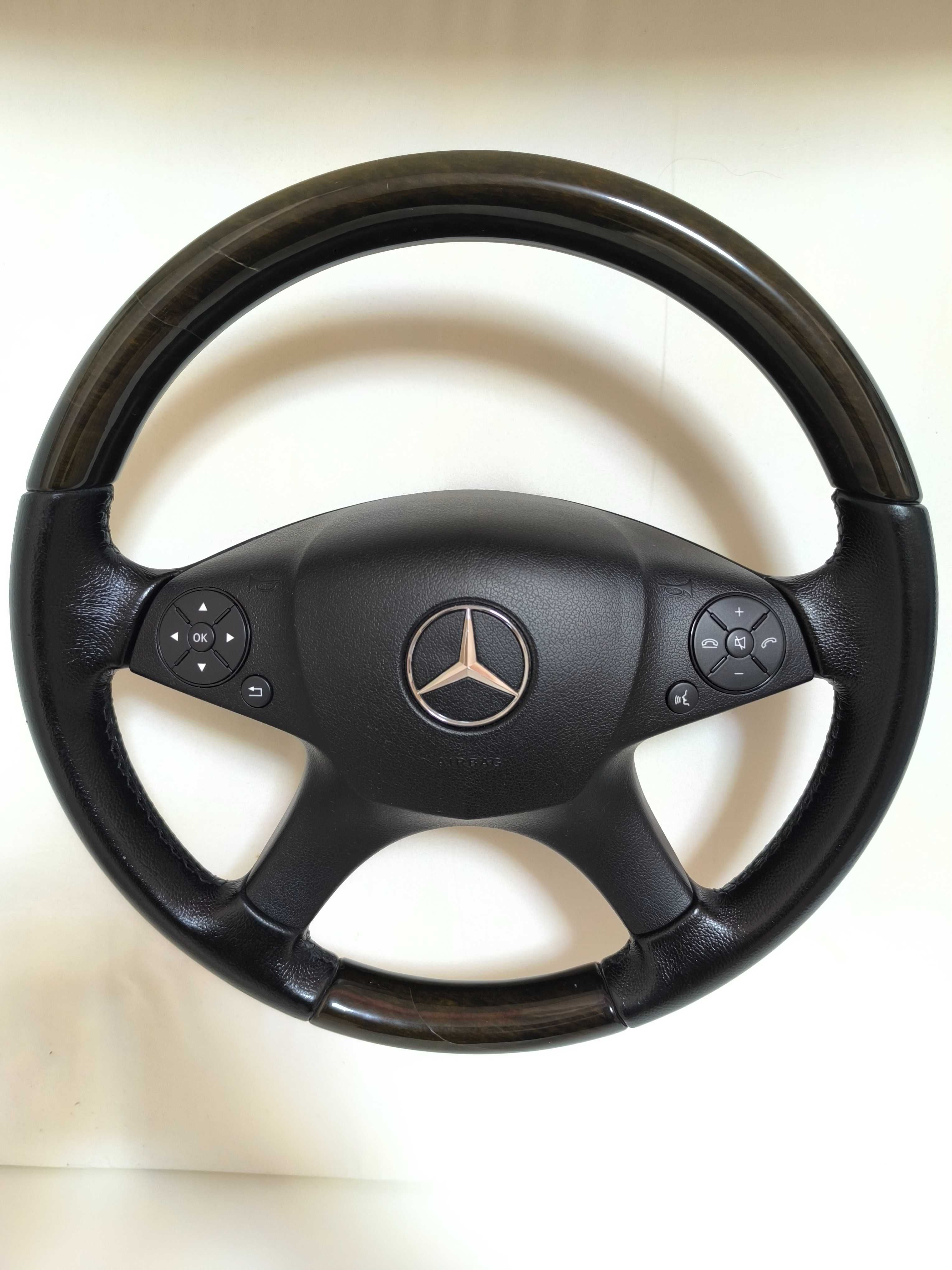 Волан  Mercedes w204, w212, x204, w164, R-class