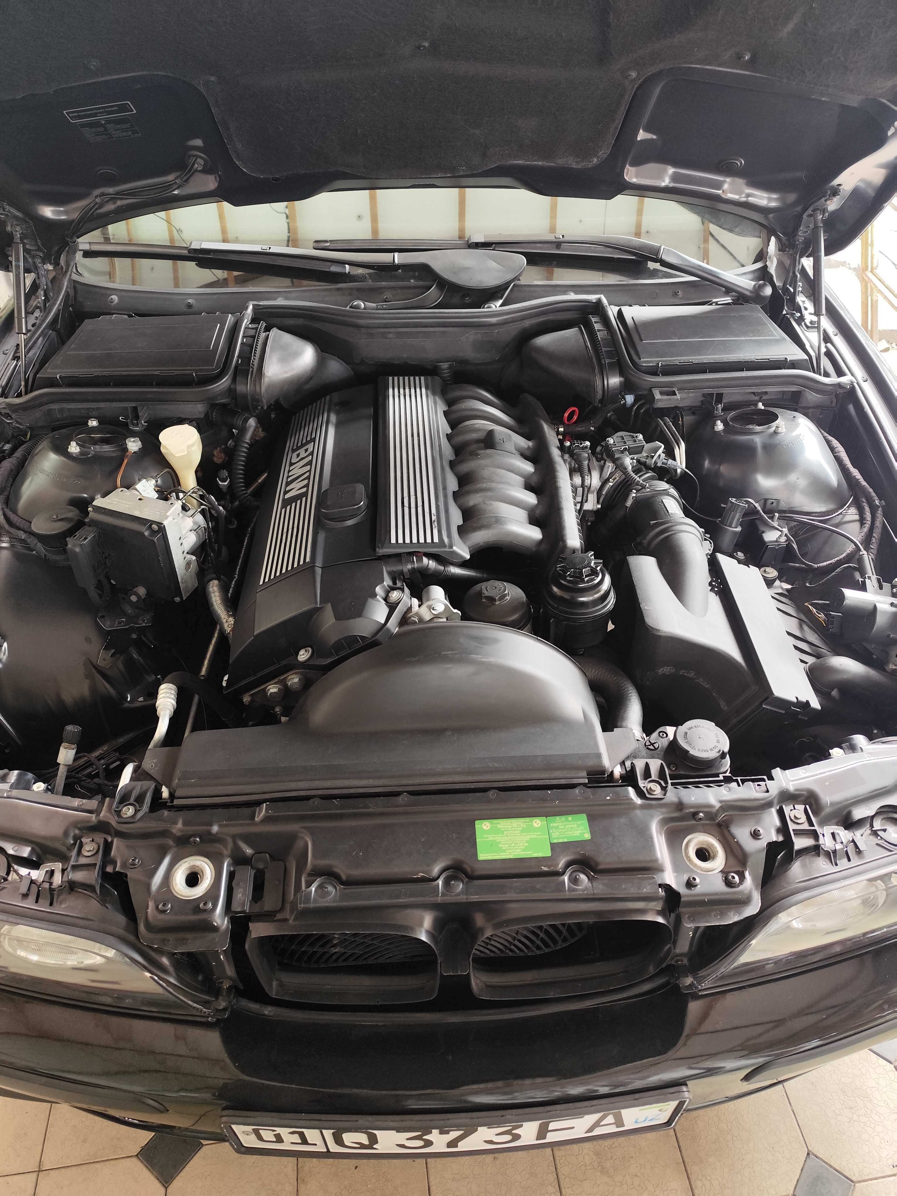 BMW E39 528 Touring
