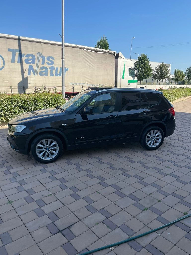 Vând BMW X3 2012 automat 2.0 184cp