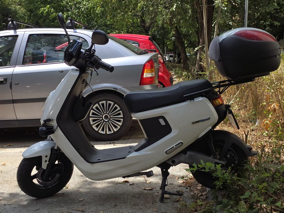 Scuter Electric NIU Mqi+ Sport