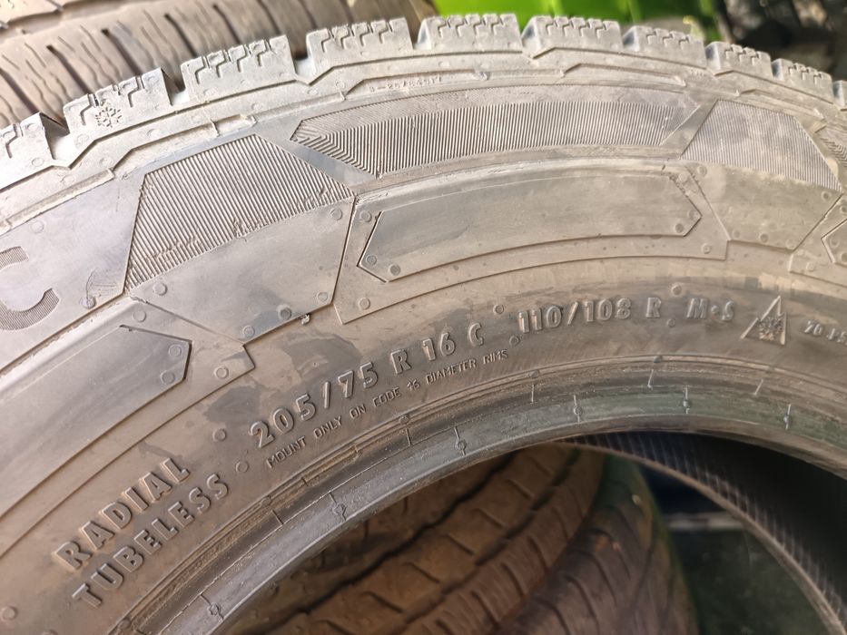Anvelope MS iarna 205 75 16c continental 2022 5mm