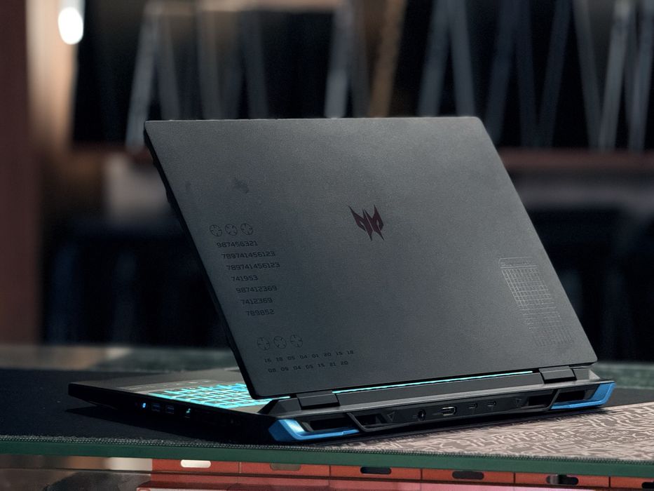 Acer Predator i9-13900HX RTX-4060 8Gb 32/512Gb