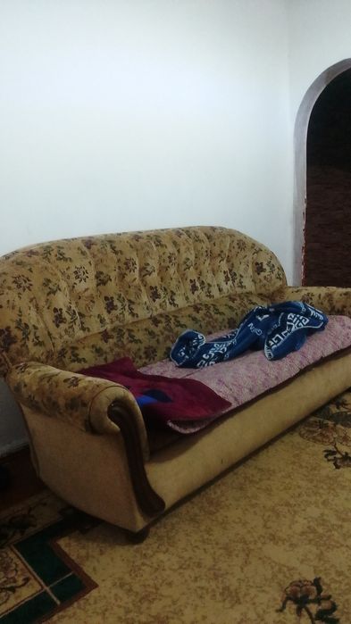 Диван продам срочно